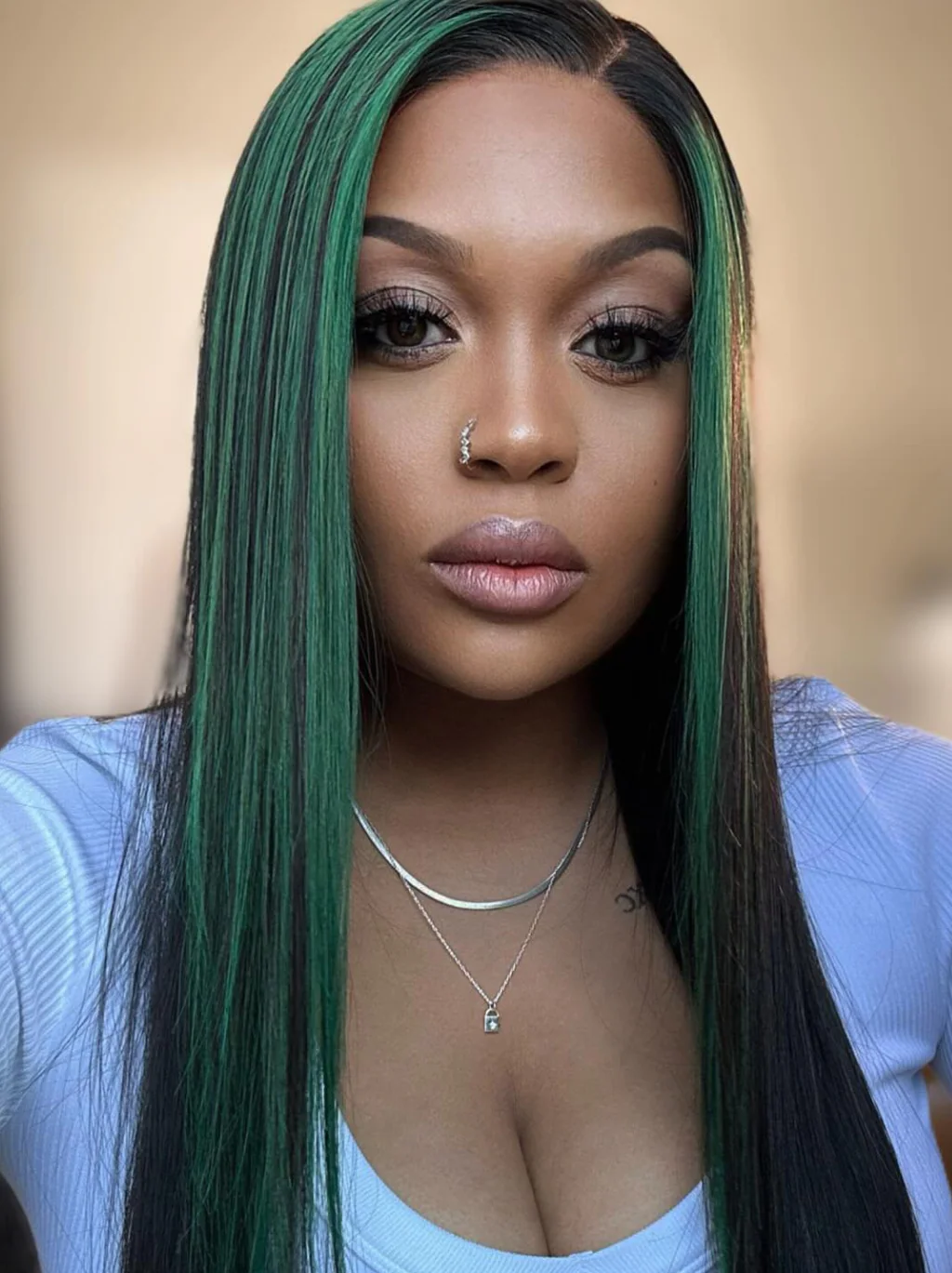 Dorsanee Black and Green Highlight Streaks 13x4 HD Lace Front Straight Human Hair Weave Wigs - Image 4
