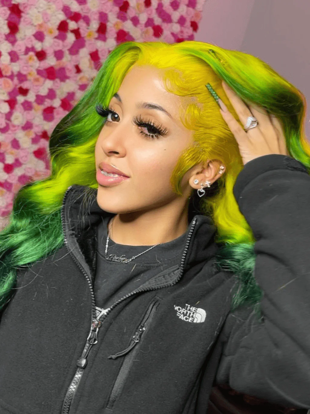 Dorsanee Emerald Green Skunk Stripe Yellow Body Wave Lace Front Human Hair Wigs - Image 4