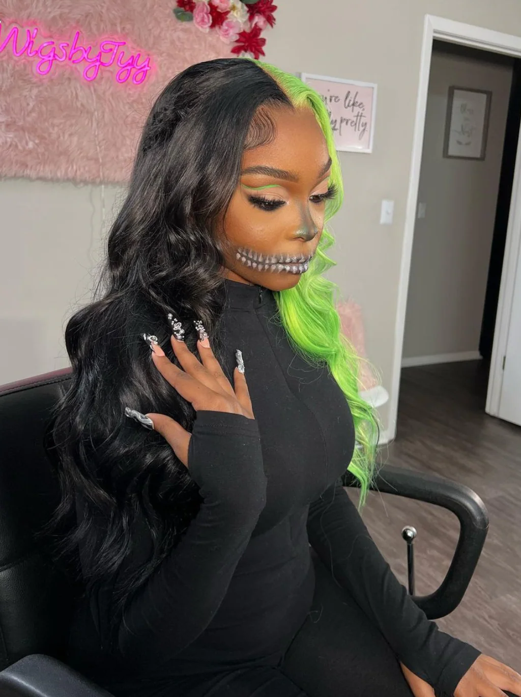 Dorsanee Half Black Half Green Halloween 13x4 Lace Front Straight Body Wave Human Hair Wigs - Image 3
