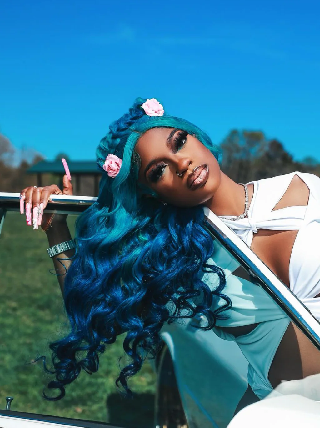 Dorsanee Ombre Blue 13x4 Lace Front Loose Wave Human Hair Wigs - Image 4