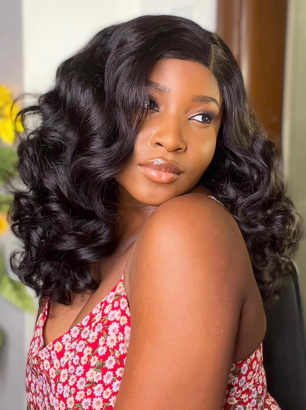 Dorsanee Shoulder Length Short Bob Loose Wave 13x4 Lace Front Human Hair Wigs - Image 3